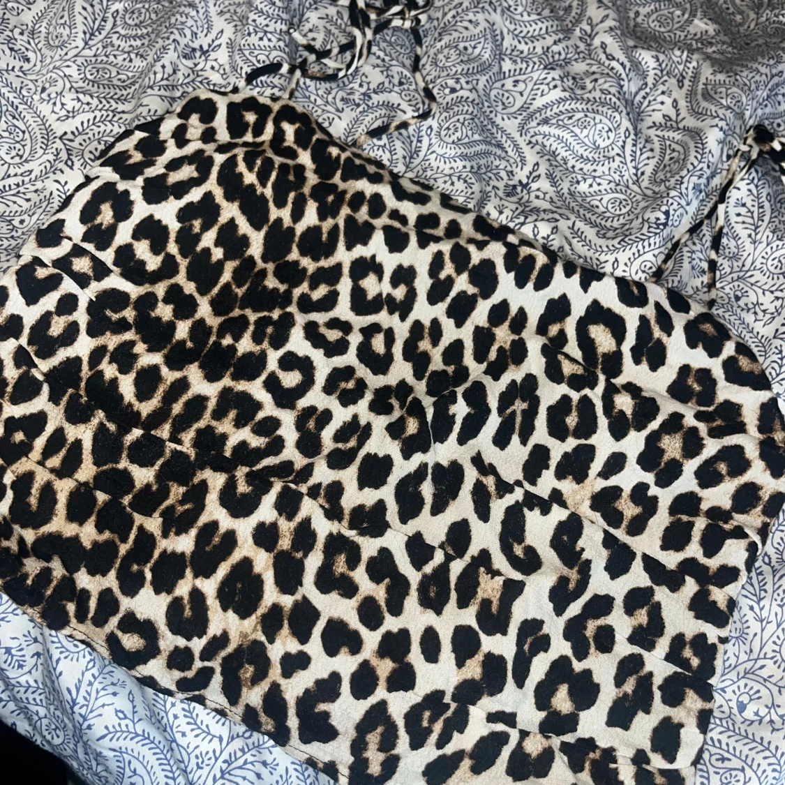 Leopard linne från h&m - 90