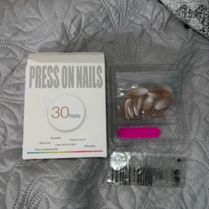 Lösnaglar  - Oanvända lösnaglar 