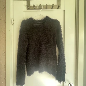 Tröja - Fin tröja,bra skick som är jätte jätte skön💞