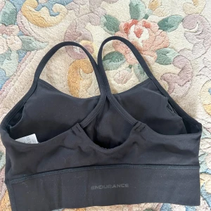 Sport top - Oanvänd 