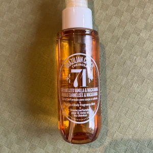 Sol de janiro  - Säljer nu denna sol de janeiro som använts lite av. Den är 90 ml och kostade 300 kr. ❤️❤️