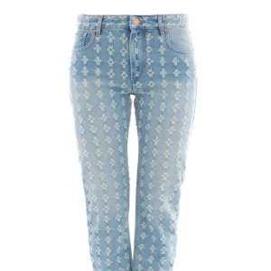 Isabel Marant jeans  - Säljer dessa isabel marant jeans i storlek  Nyskick då de aldrig är använda.  Nypris: Ca 3400kr