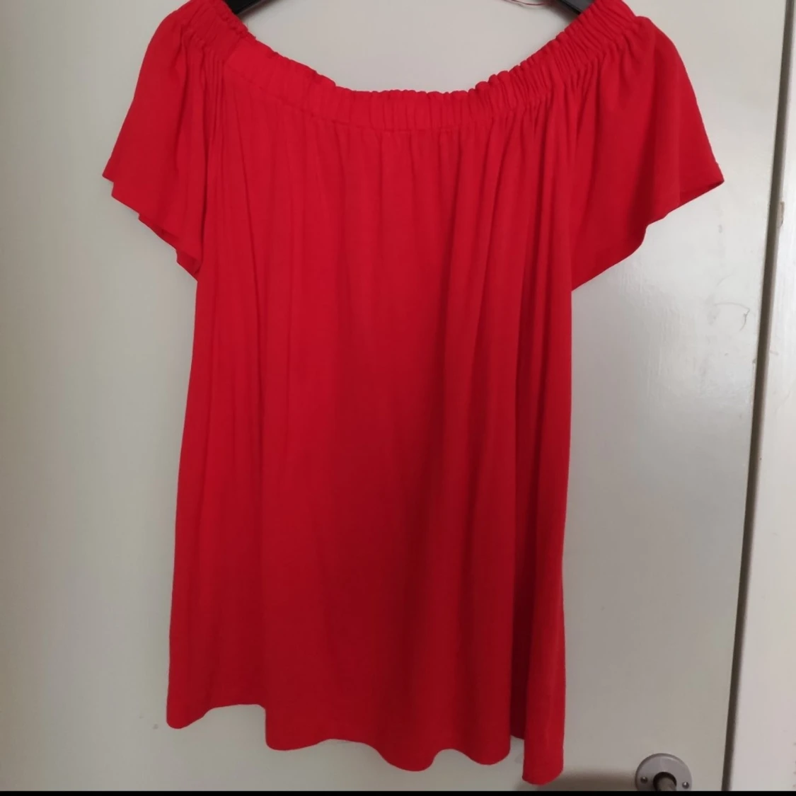 Off the shoulder - 1