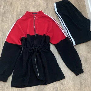 Sweatshirt & pants  - Mycket bra kvalitet skön 9:10 säljs för att kommer inte till användning längre 