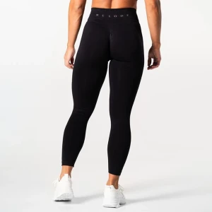 Relode prime scrunch tights  - Svarta stl S/M Endast provade. Nypris 699kr säljes för 450kr 