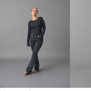 Bootcut jeans - Använda ca 4 ggr  Ser helt nya ut