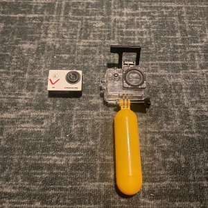 Sportkamera Monster Digital Vision Hd 720P - Tjena, säljer min gamla men knappt använda kamera, nypris 989kr