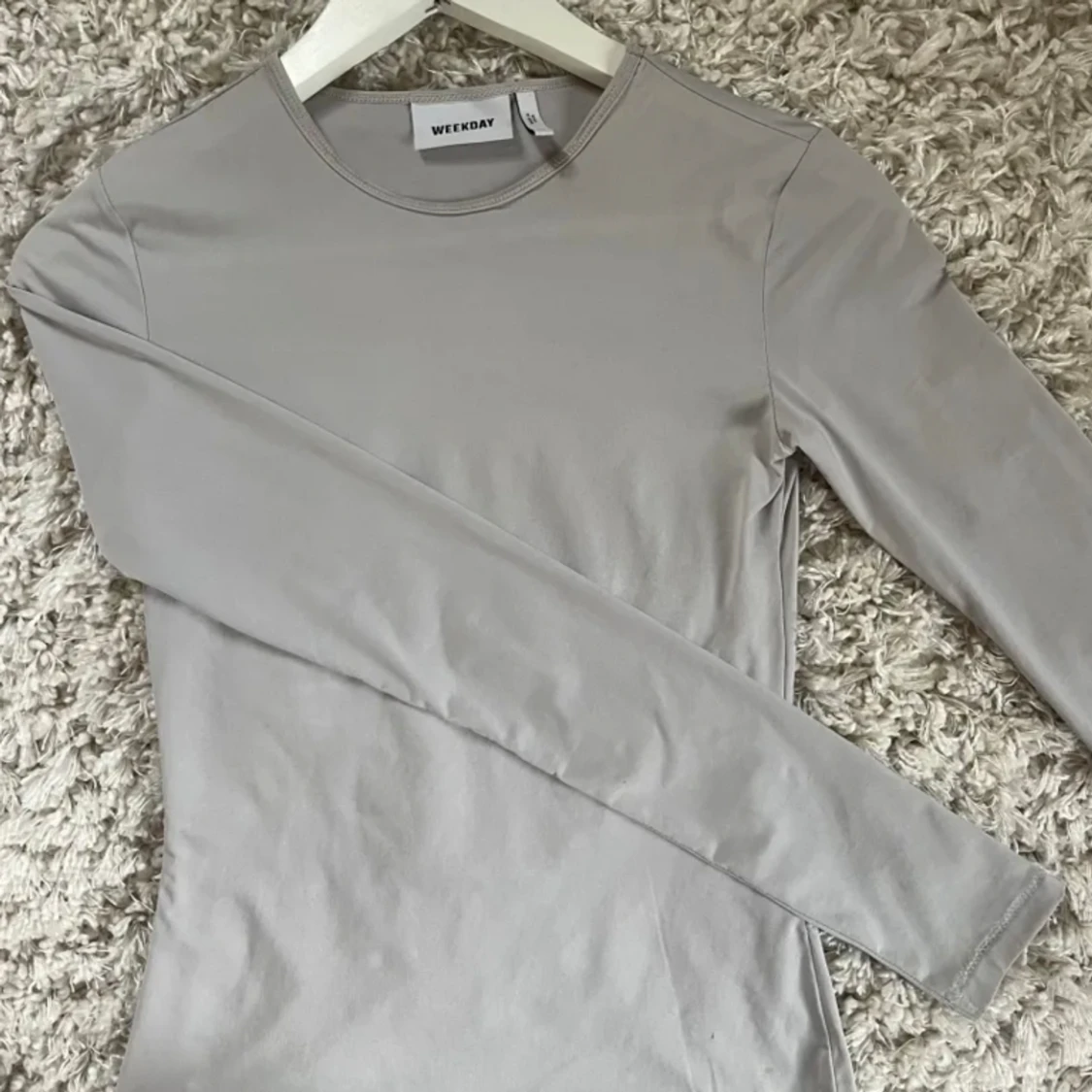 Weekday tröja 