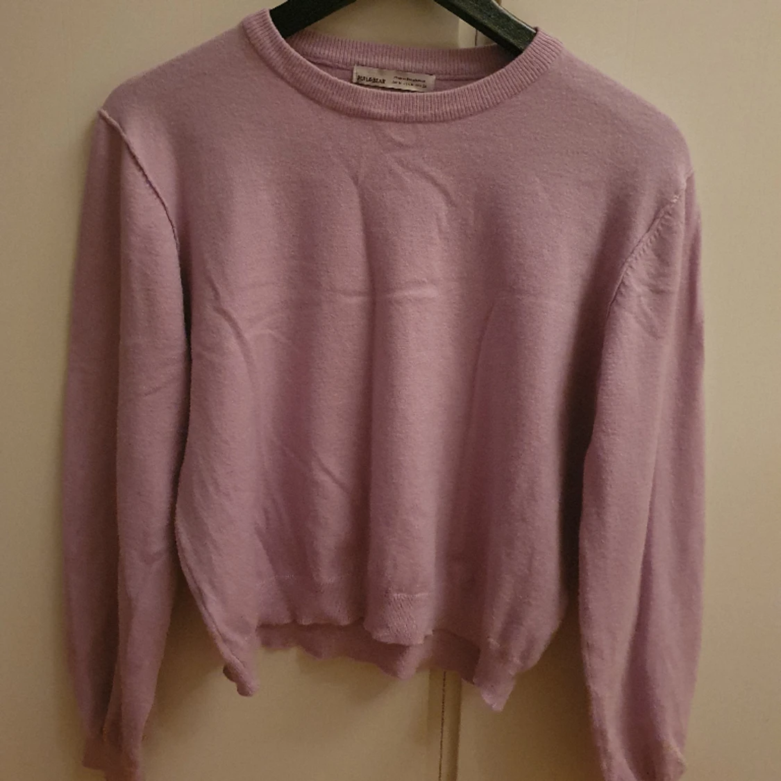 Finstickad tröja lila Pull&Bear