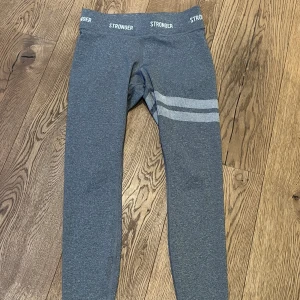 Stronger tights - Storlek M , oanvända ! Nypris är ca 700