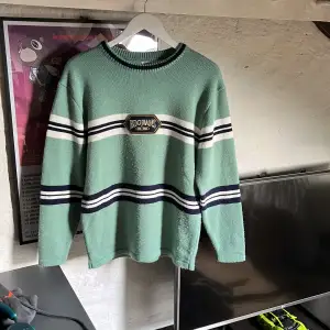good quality vintage BDG knit sweater 