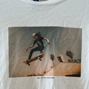 Skate tshirt - T-shirt med skate tryck