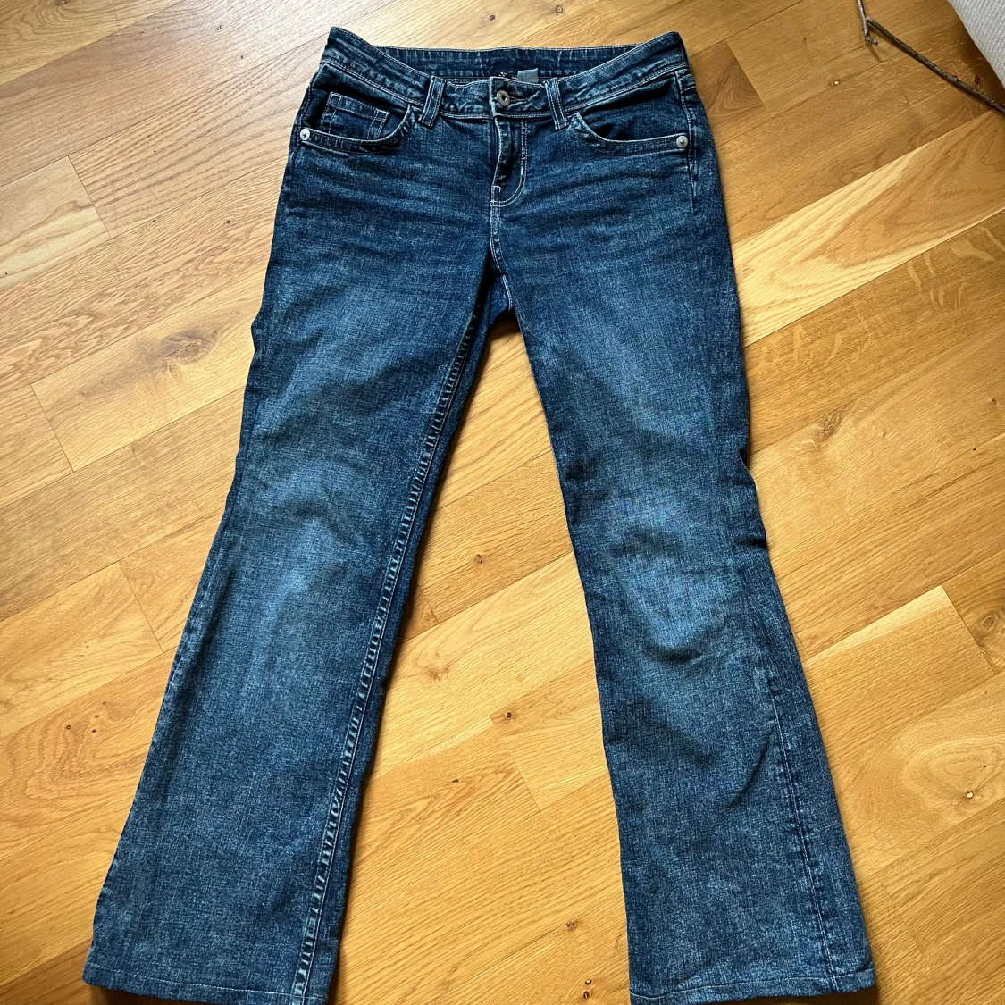 Mörkblåa Lågmidjade Jeans