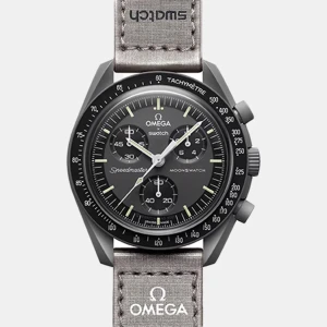 Omega x Swatch - Omega Moonsswatch ”mission to mercury”. Köpt på geneves flygplats i swatchbutiken. Endast testad. Som visat på bilderna kommer klockan i orginalbox, kvitto och certifikat finns även självklart.