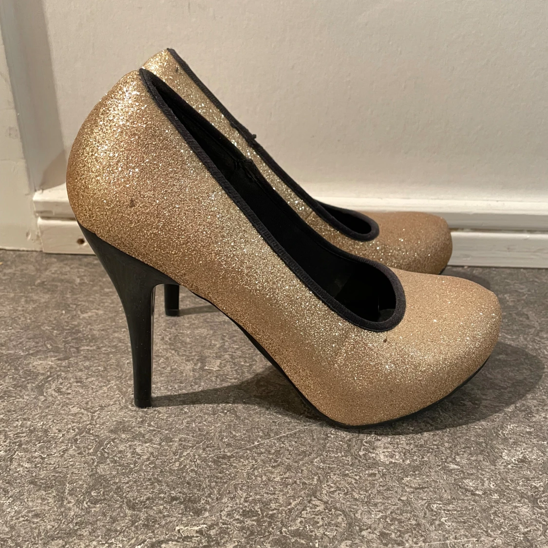 Klackskor storlek 41