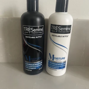 TRESemm’e kit. - Schampo och balsam för torrt och skadat hår samt återfuktande för hårbotten.  Helt Ny och oöppnade, säljes tillsammans.