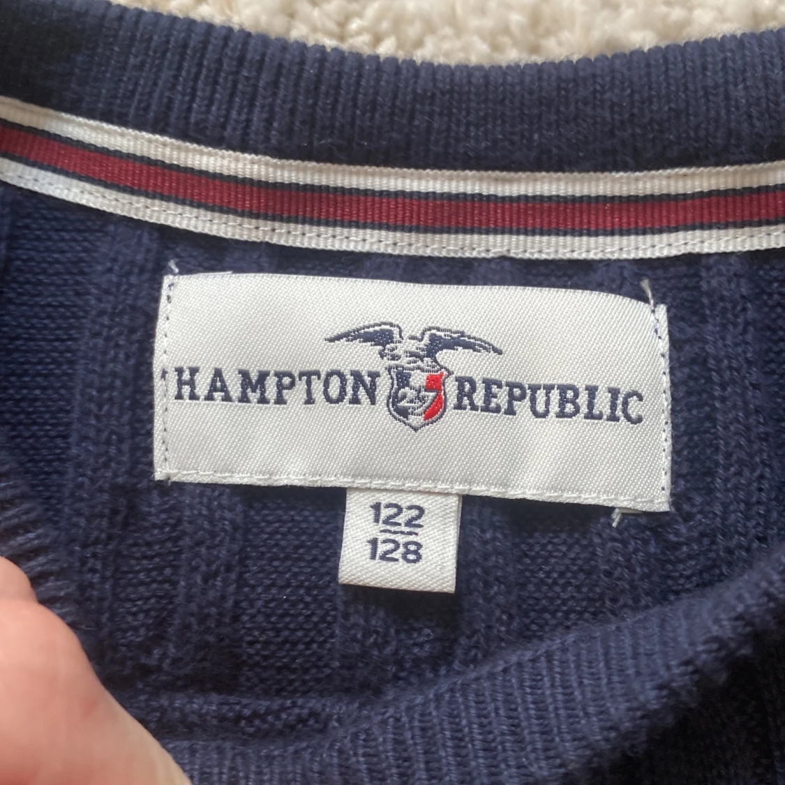 Marinblå tröja - 91