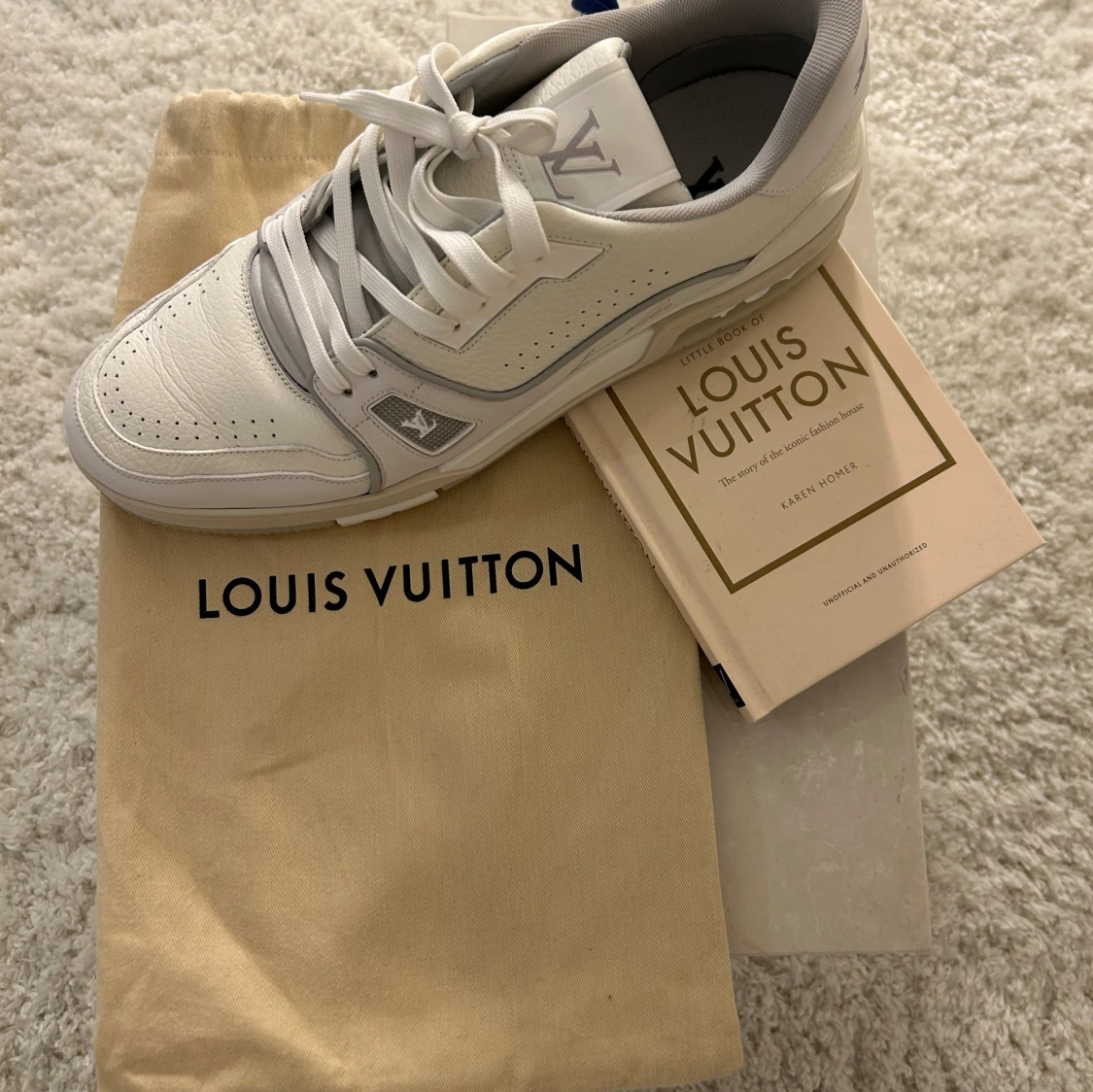 Louis Vuitton Trainers  - 91