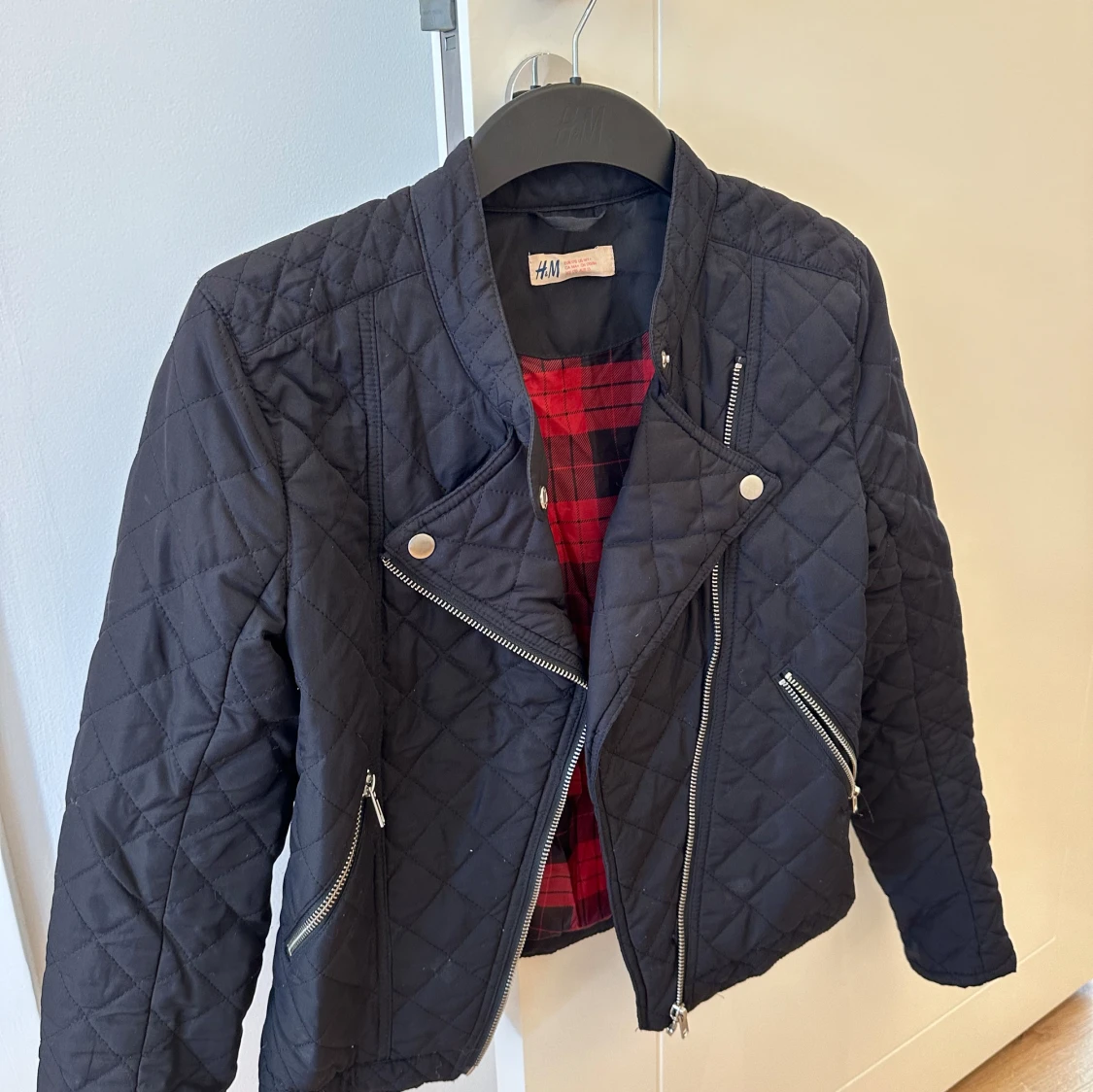 Svart kort jacka 🖤