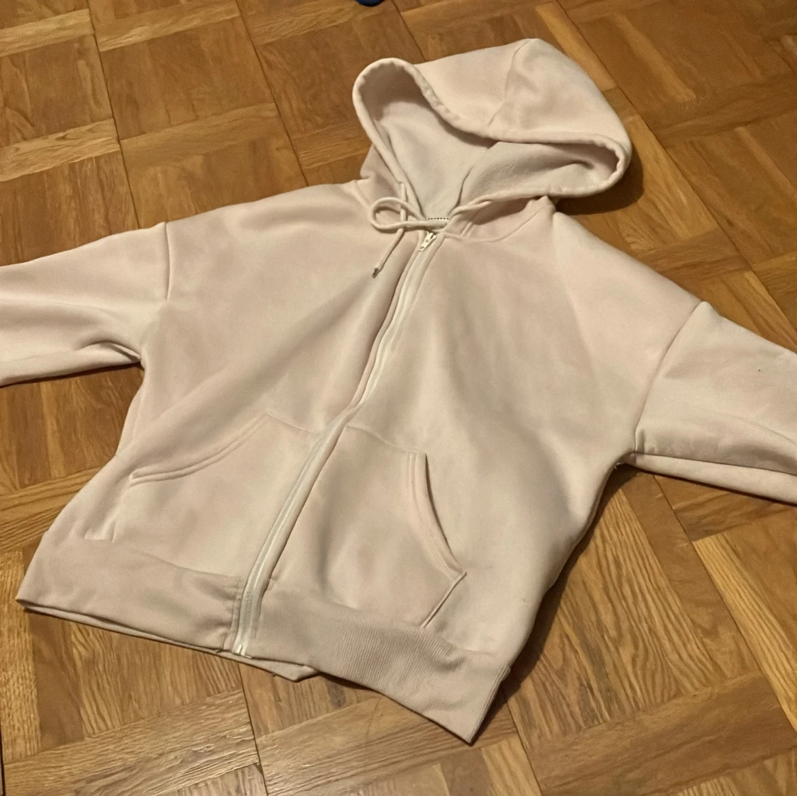 Fin hoodie