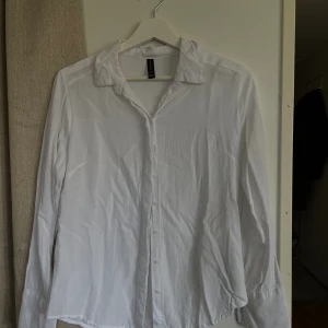Vit skjorta - Superfin skjorta som passar de flesta sammanhang 