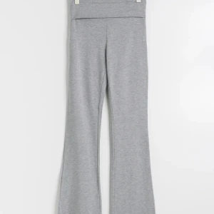 Yoga pants  - Säljer eller byter mina yoga pants från Gina i storlek xxs, hade kunnat tänka mig att byta byxorna mot storlek xs i samma färg eller i mörkblått. Skicka privat för frågor elelr  fler bilder!