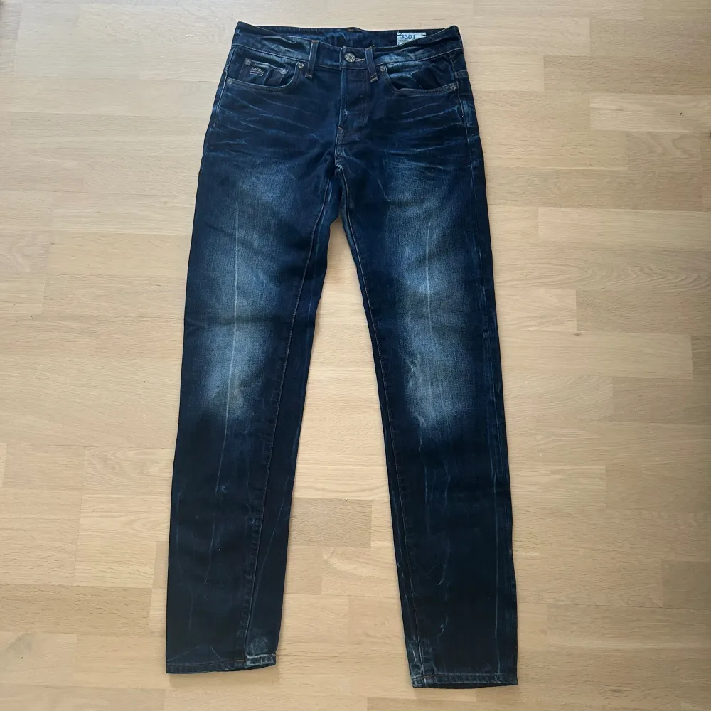 | Nya  G-Star Jeans | Storlek: 30/32 | Passar: 180 ca | Pris: 249 |. Jeans & Byxor.