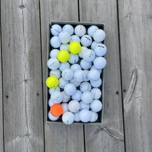 Armband  - Säljer armband 