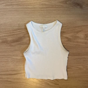 Tank top - Ribbad från HM.