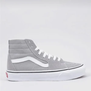 Vans - Säljer mina vans då de tyvärr aldrig kom till användning!💗