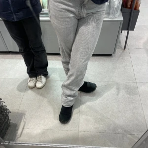 Lågmidjade jeans från Gina tricot - Bra skick!