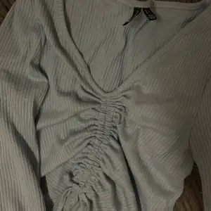 Långärmad tröja från vero Moda i nyskick, storlek S 