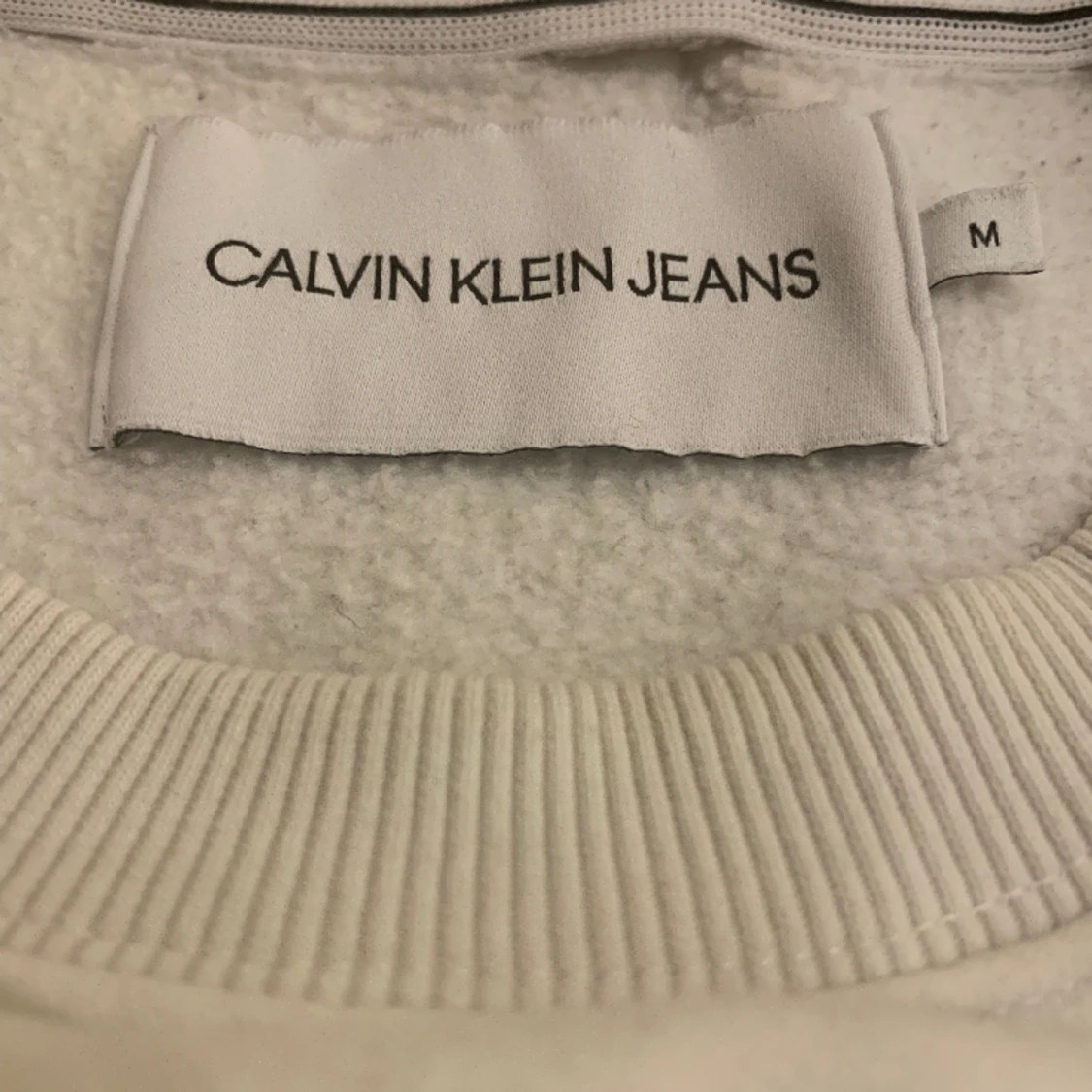 Calvin Klein Sweatshirt  - 91