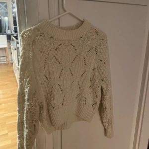 Stickad tröja från Gina Tricot - I XS, skriv för mer bilder💞💞⭐️