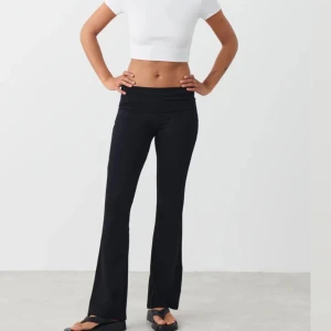 Soft Touch folded flear pants - Soft Touch folded flear pants från Gina Tricot!🤍