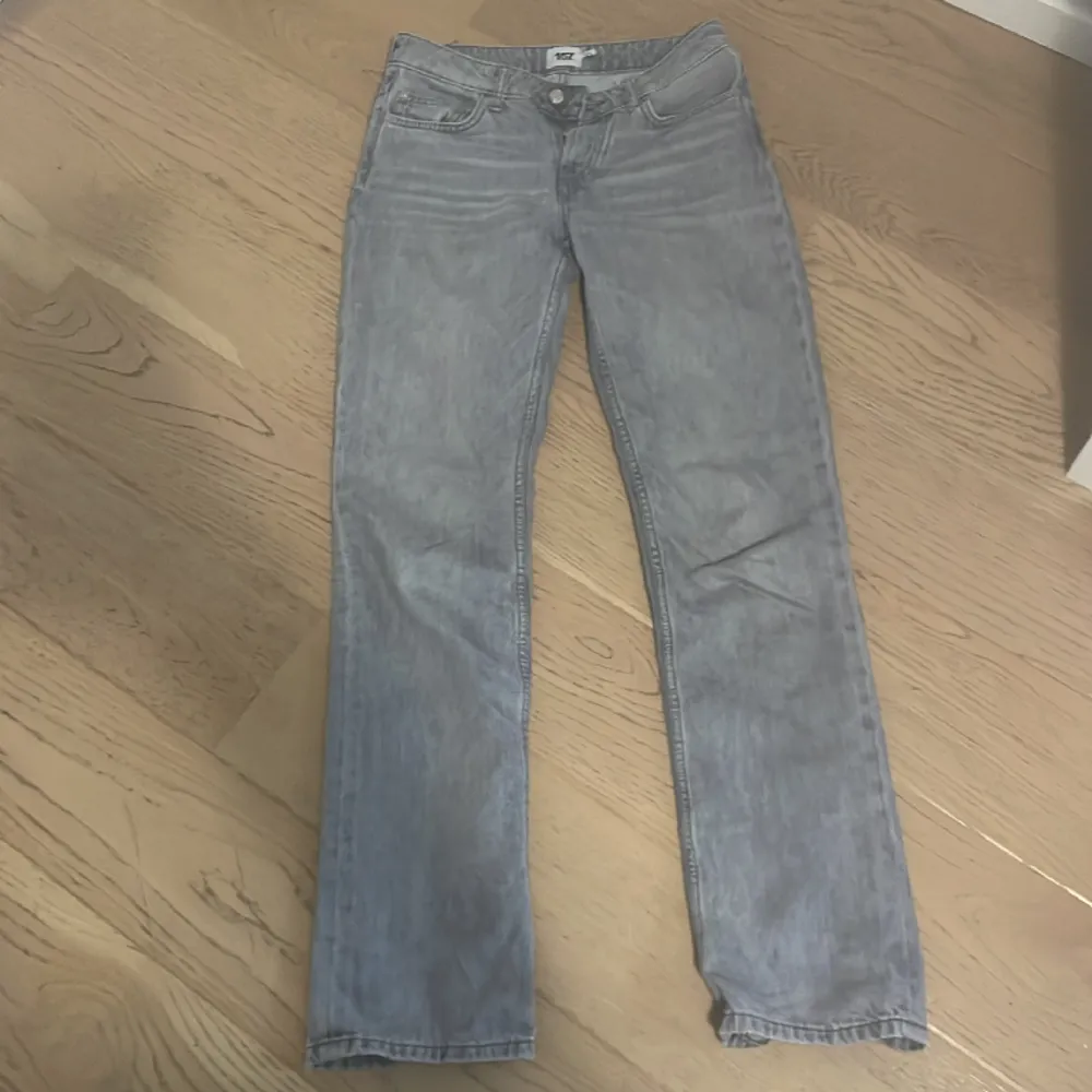Jättefina straight jeans från lager 157.🌟💕 säljer för att dem inte kommer till användning lägre. 😊. Jeans & Byxor.