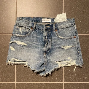 Zara shorts  - Storlek S 