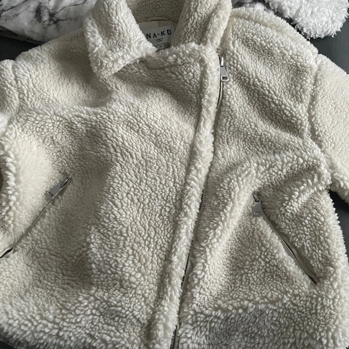 Short teddy zipper jacket - 90