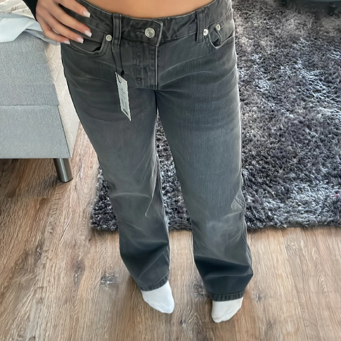 Grå low waist jeans 