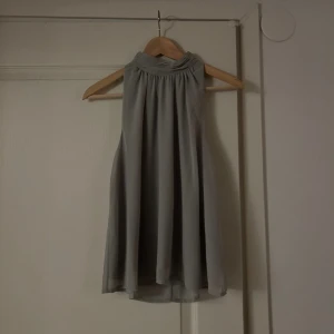 Festtopp - Jättefin grå topp