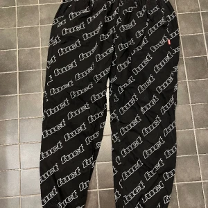 Fuct byxor  - Nästan nya 