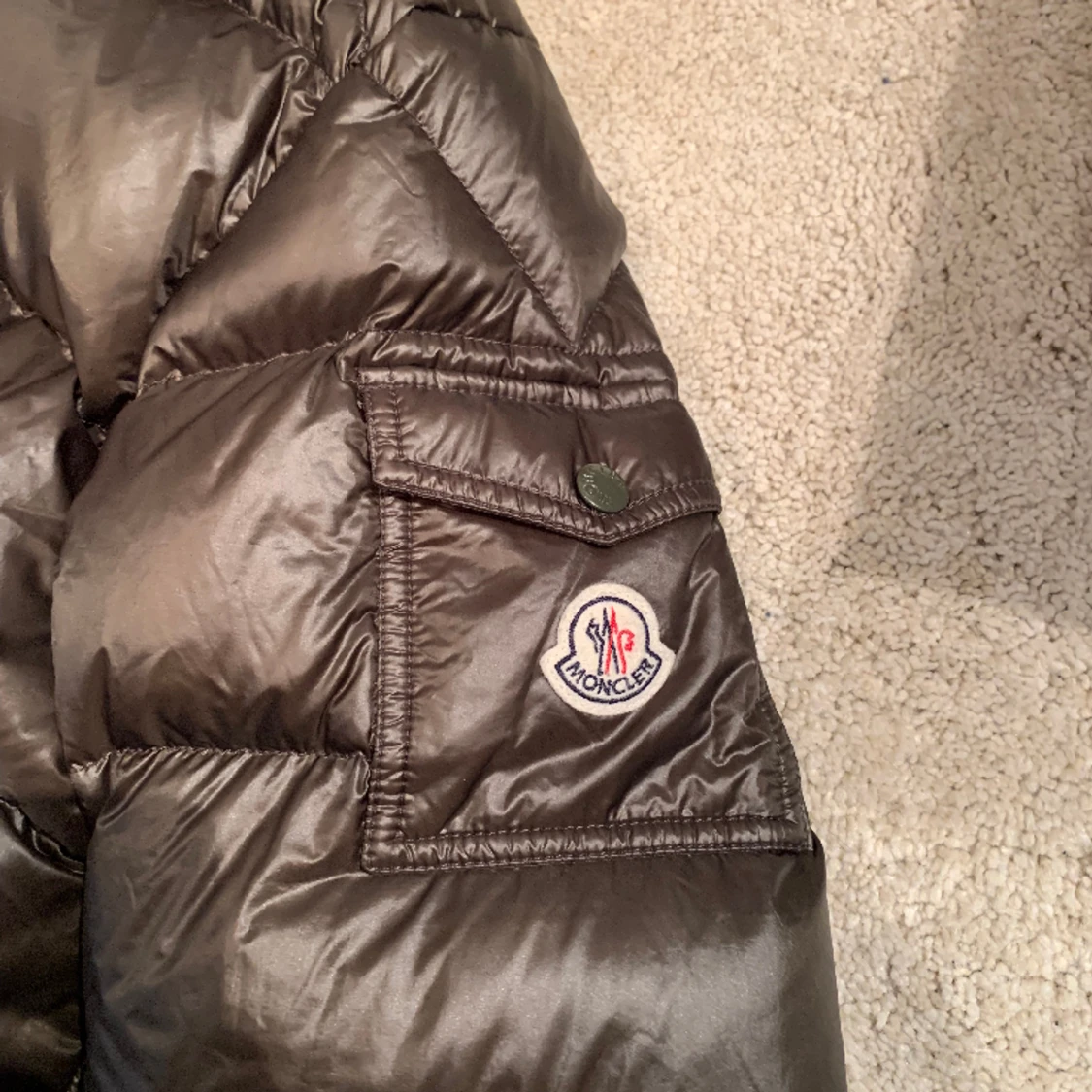 Moncler  - 90