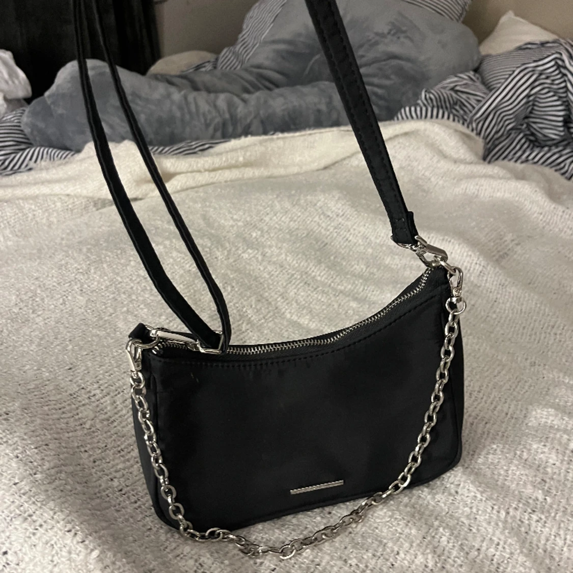 Liten handväska🖤 - 90
