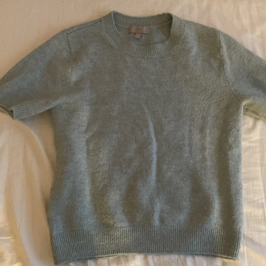 Söt stickad kortarmad tröja