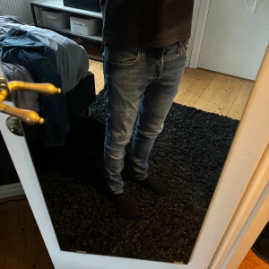 Jeans  - Jack and Jones jeans 30/32  Slim  Model Glenn  Mycket bra skick 