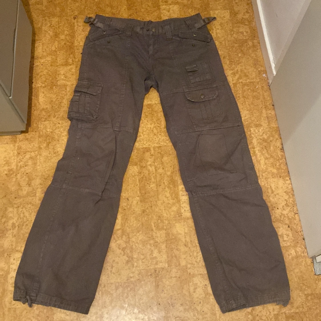 Vintage cargo pants 