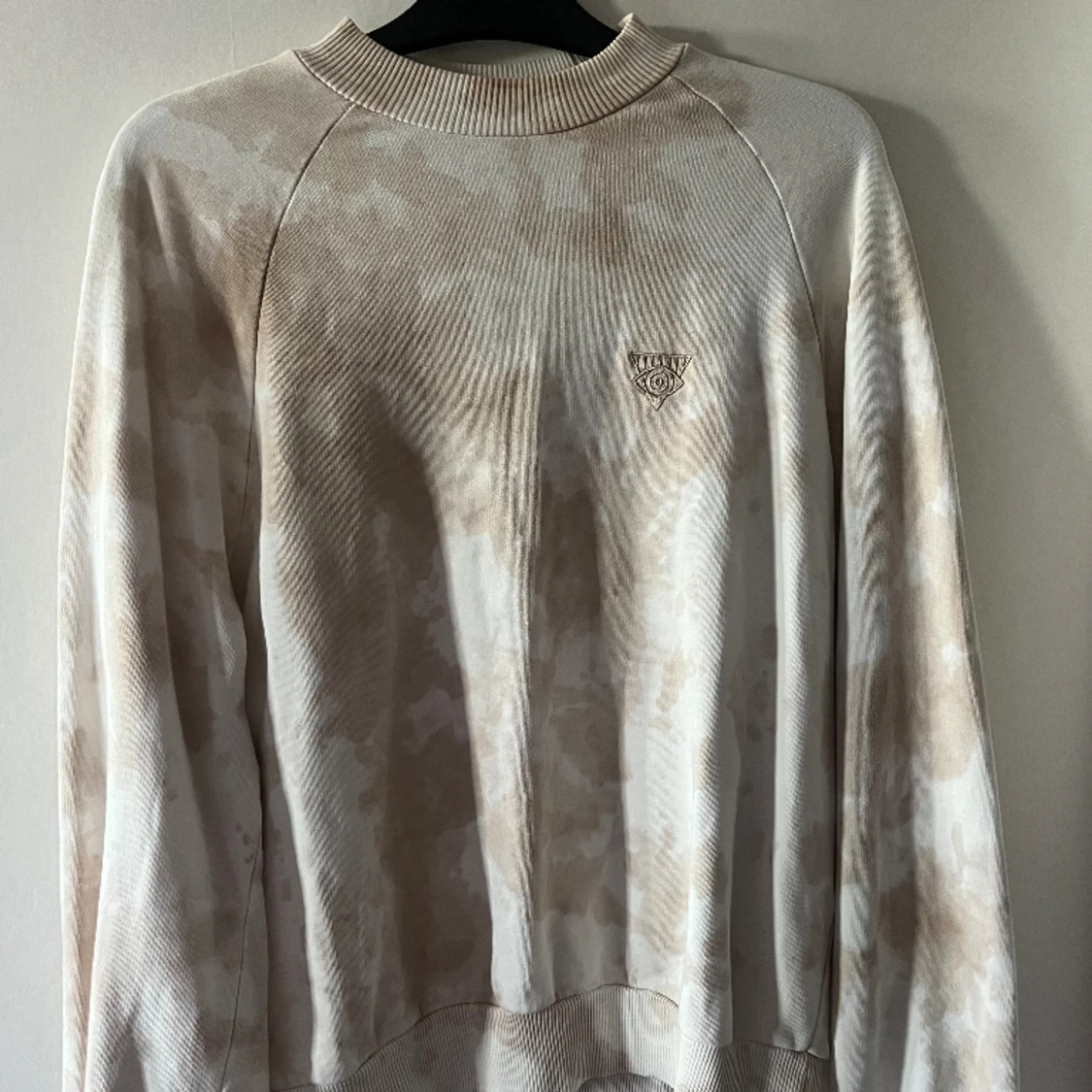 Superfin tröja från junkyard! Hör av er vid funderingar! 🤍 - 37