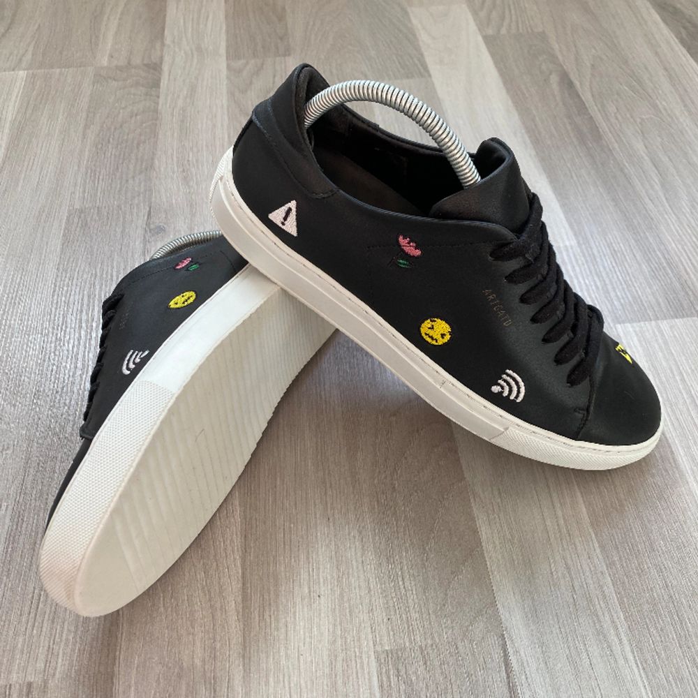 Svart Axel Arigato Clean 90 Emoji Sneaker 42 43 Plick