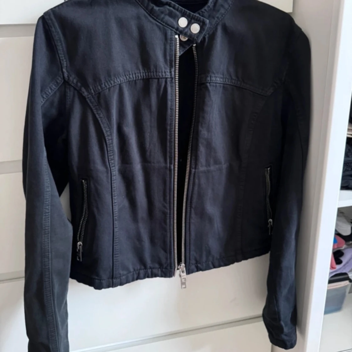 Svart jacka - Clover MC - Weekday - Storlek S