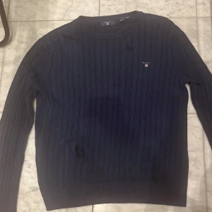 Gant tröja  - Skit snygg gant tröja i väldigt bra skick, säljer pga den är för liten för mig. 